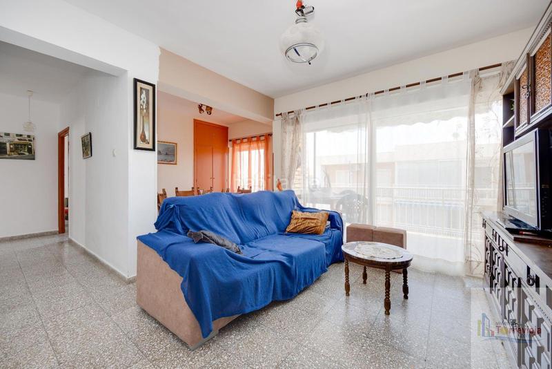 Foto 4729a308-0b01-44ac-822b-20cb79f26b4d. Àtic amb calefacció aparcament a Punta Prima Orihuela