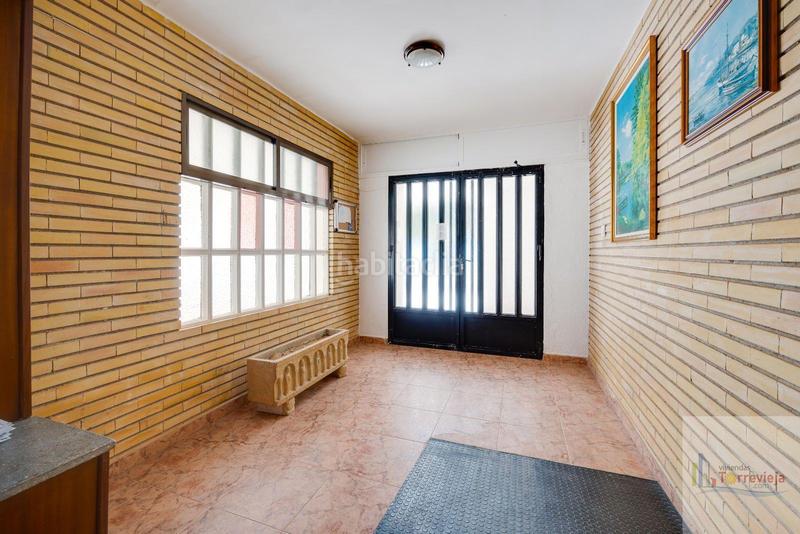 Foto 918dbf28-0340-46cf-9c26-9e160bd36bd5. Àtic amb calefacció aparcament a Punta Prima Orihuela