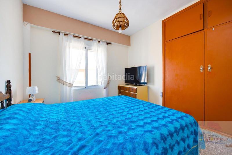 Foto de3ea8eb-05f5-450c-b0bc-25d7101a7a86. Àtic amb calefacció aparcament a Punta Prima Orihuela