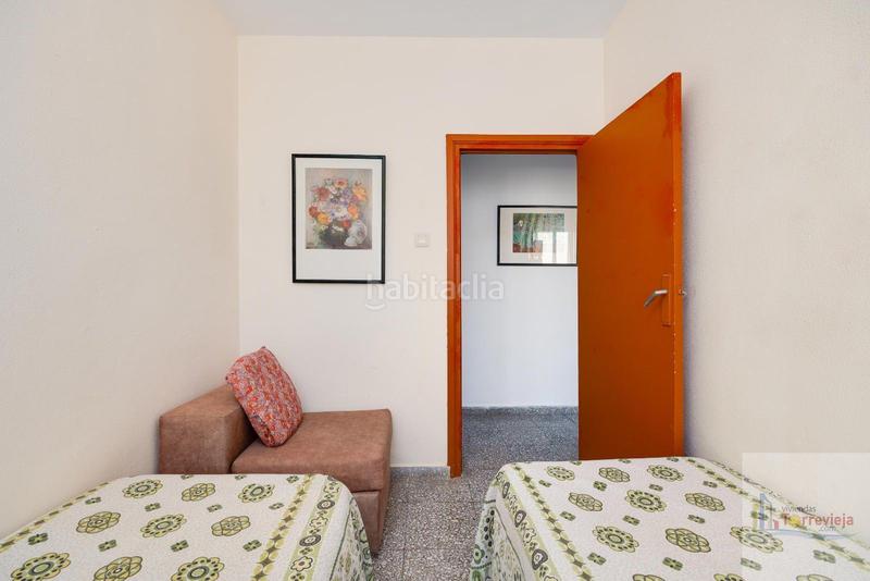 Foto e70cdfa9-a64d-4ef8-a4f3-d1d6a2722099. Àtic amb calefacció aparcament a Punta Prima Orihuela