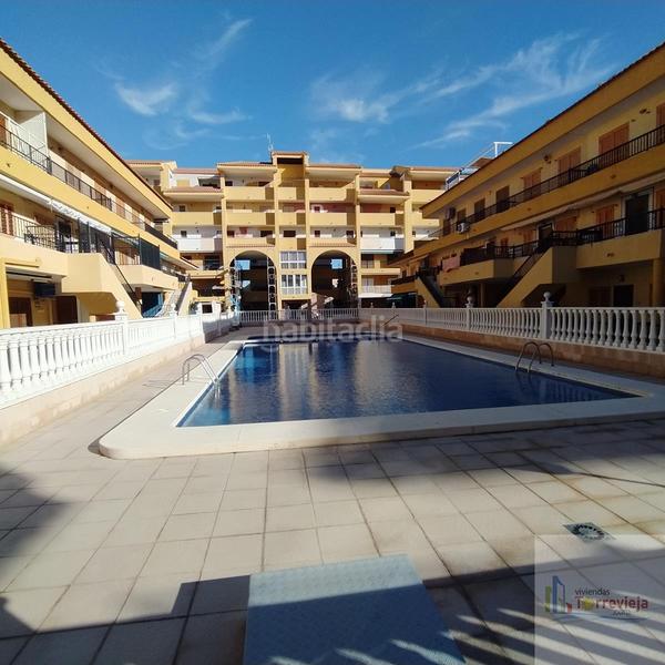 Foto bbf247cf-dcd5-442b-9544-da5465a111b2. Zweistöckige wohnung in av. de holanda in Los Europeos Torrevieja