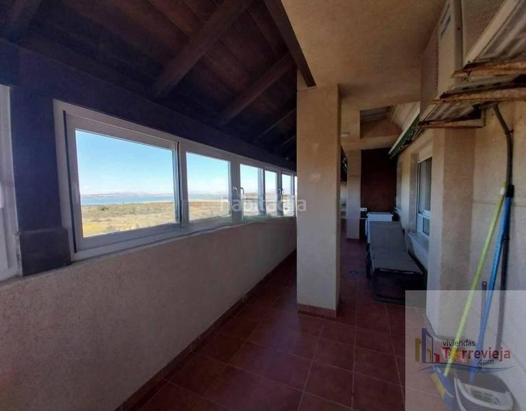 Foto 352fda9d-0cc8-4aad-8b56-b9f0f815c5fc. Àtic amb aparcament a Gaspar Perelló Torrevieja