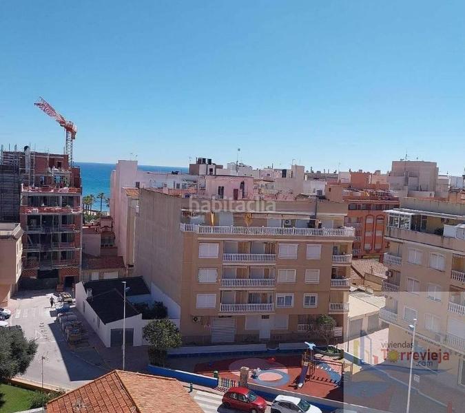 Foto dfa92302-4eeb-4f7f-b9f7-ad208010beb6. Àtic amb aparcament a Gaspar Perelló Torrevieja