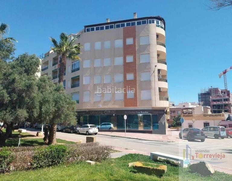 Foto e3769c38-3761-4c40-8ba7-4b87e56dcfa0. Àtic amb aparcament a Gaspar Perelló Torrevieja