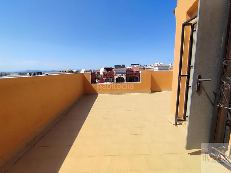 Foto 2f6eecb1-9d1b-4106-80cb-11683936c11b. Chalet mit pool in La Florida Orihuela