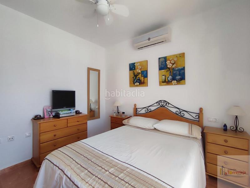 Foto 4b08a0b8-bd51-407b-a66c-bc24bc9781c7. Chalet mit pool in La Florida Orihuela