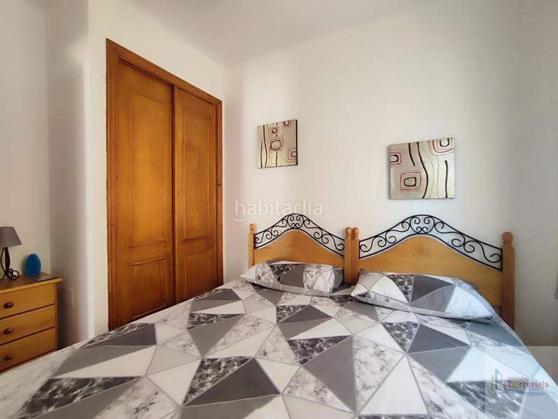 Foto 6f346ec2-5ad6-4b77-bd15-b11a84c791af. Chalet mit pool in La Florida Orihuela