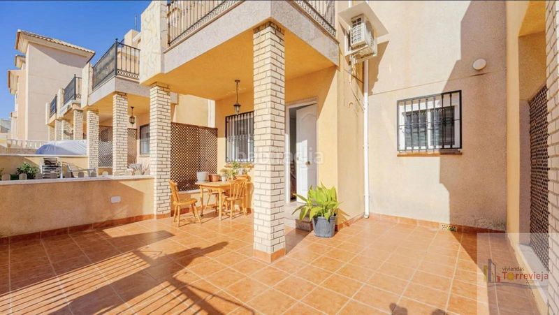 Foto 1207a207-ca6f-4348-9165-5cf81470d3ed. Casa amb calefacció piscina a Los Balcones y los Altos Orihuela