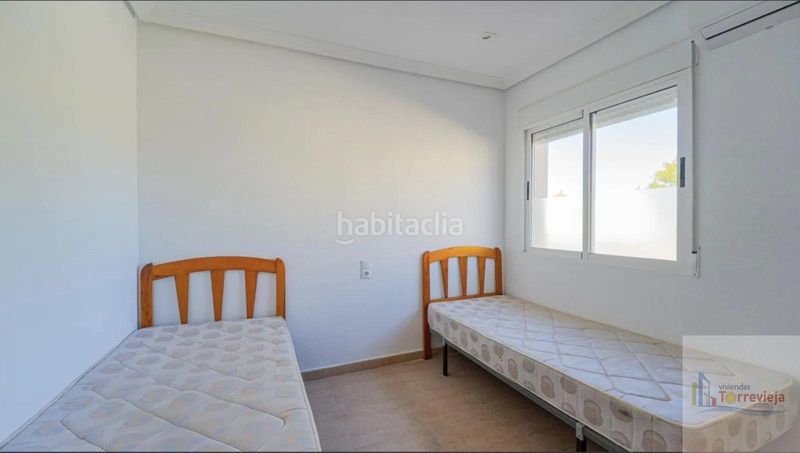 Foto a9a44e18-1cc1-447c-b403-133451ce5ac3. Casa amb calefacció piscina a Los Balcones y los Altos Orihuela