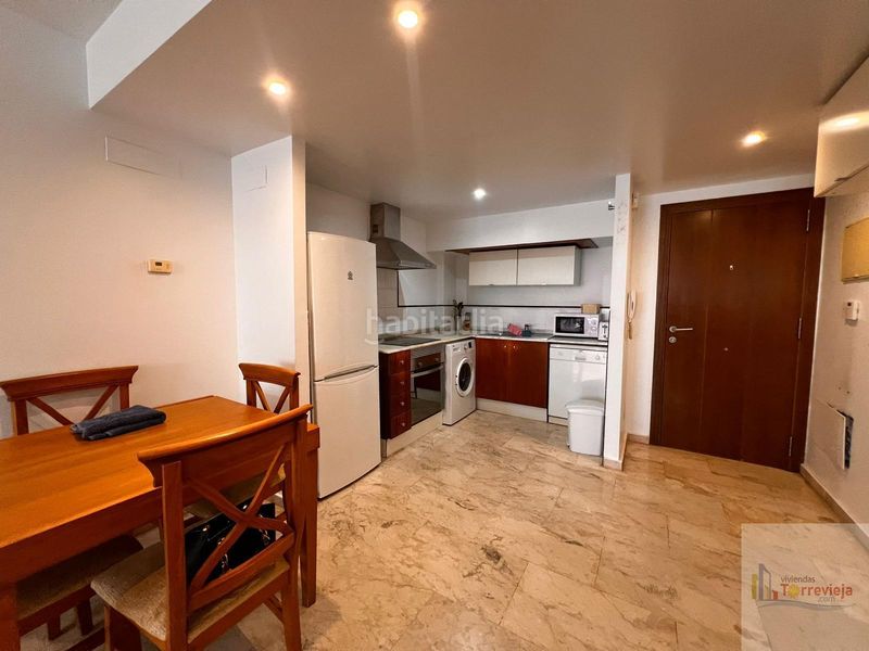 Foto e9770287-6aae-4795-bec5-c11e1796811f. Apartament amb calefacció aparcament piscina a Punta Prima Torrevieja