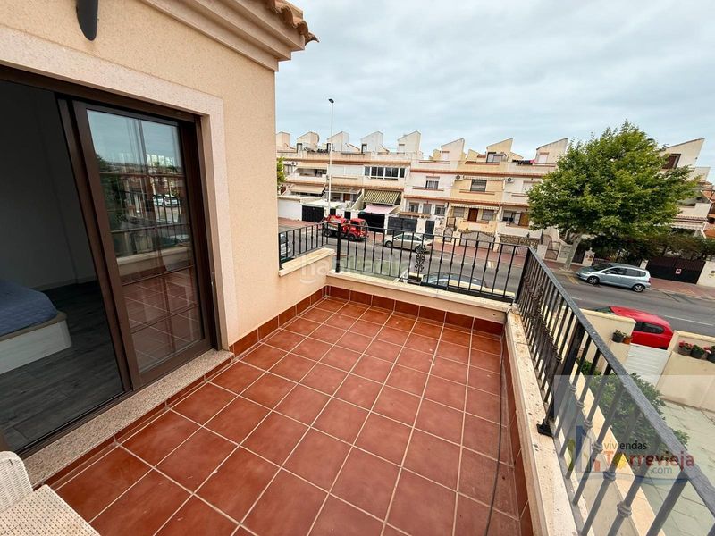 Foto b5be11d3-da5b-438b-98bf-de12dbbfd335. Xalet amb aparcament piscina a Parque Acuático - Sector 25 Torrevieja