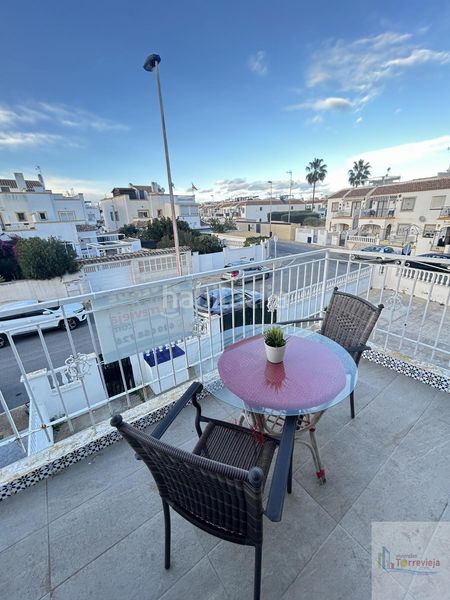 Foto e1312dae-21df-4a2e-bb4e-2800bced407a. Casa amb calefacció piscina a Zona Carrefour - Urbanizaciones Torrevieja