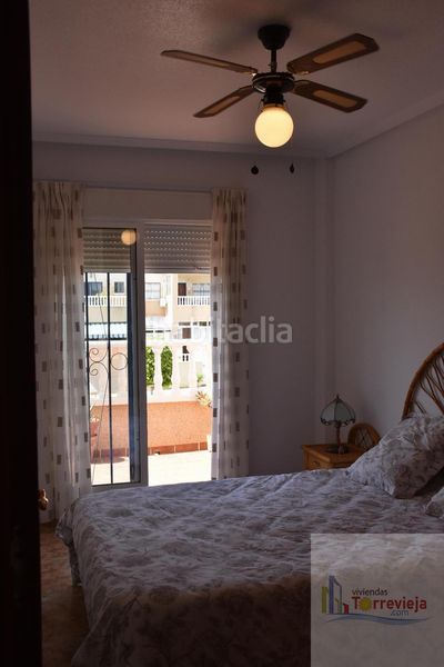 Foto a38a7fae-96be-40e2-9e57-83192fa3c5eb. Casa amb aparcament piscina a El Molino Torrevieja