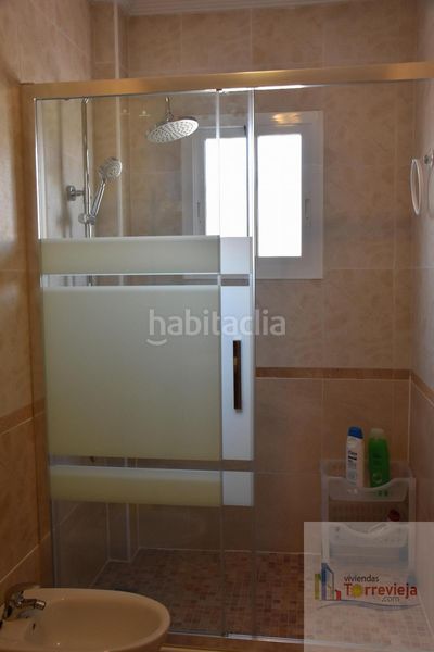 Foto f9c0c3df-49a6-46f0-8287-f35e14fd65cb. Casa amb aparcament piscina a El Molino Torrevieja