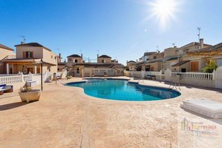 Miete Chalet in Los Balcones-Los Altos. Torreviejachalet