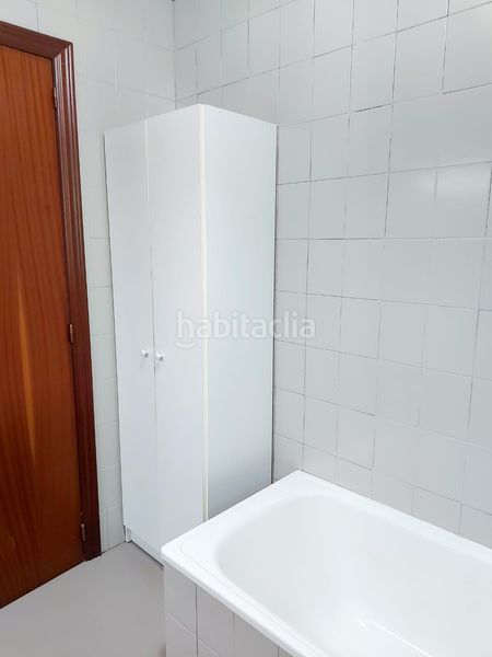 Foto 59c7c022-4f22-4b4a-8e1a-7887ea74a740. Xalet amb calefacció aparcament piscina a Urbanizaciones Llíria