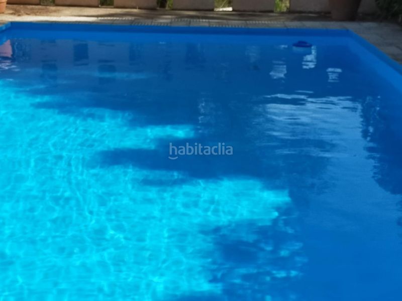 Foto b4783e3b-3dc9-48cf-92ac-901fbf871134. Xalet amb calefacció aparcament piscina a Urbanizaciones Llíria