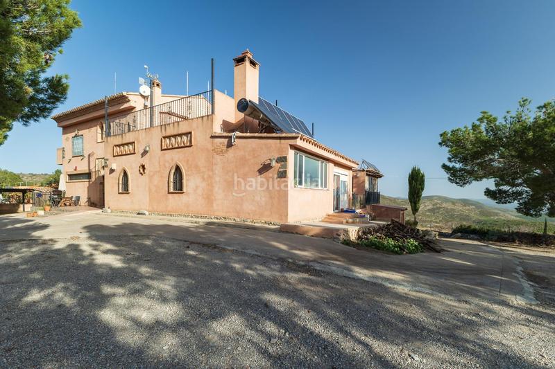 Foto 2d575bf2-6443-482d-b817-ead582d15d9e. Chalet  en plena naturaleza, vistas panorámicas, con restaurante y alojamiento rural activo en Alcublas
