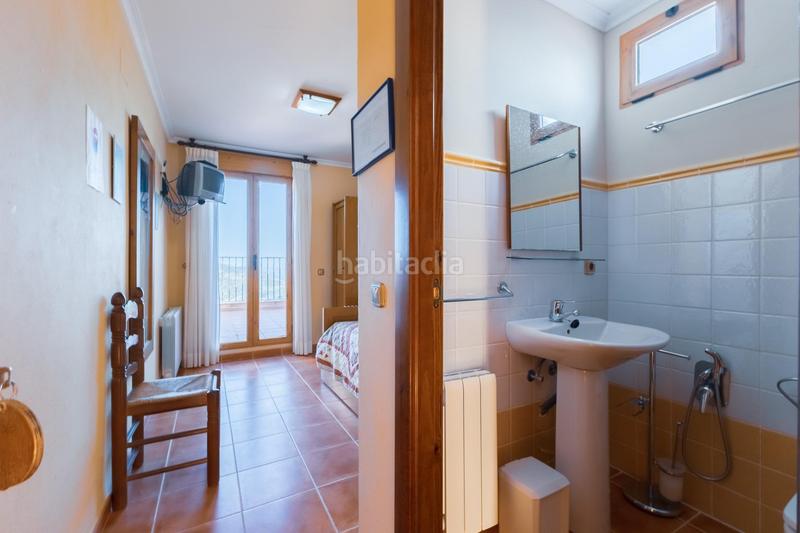 Foto ddbec8ca-5e92-41d0-a7e0-cac527d84cc3. Chalet  en plena naturaleza, vistas panorámicas, con restaurante y alojamiento rural activo en Alcublas