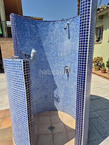 Foto 4ea22f81-1e06-4f84-924b-b20fdf2c18d7. Chalet amplia vivienda en zona consolidada con todos los servicios. en Pobla de Vallbona (la)