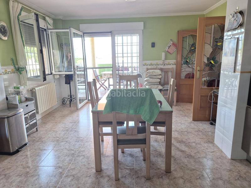 Foto 51103543-1f1a-4903-84cd-ac938682fabb. Chalet amplia vivienda en zona consolidada con todos los servicios. en Pobla de Vallbona (la)