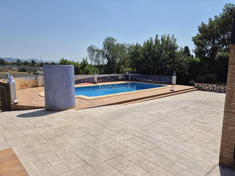Foto 9ce2f3a6-50ab-41f6-bfaf-73c7c3020e42. Chalet amplia vivienda en zona consolidada con todos los servicios. en Pobla de Vallbona (la)