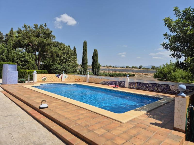 Foto e7762190-01b0-44d7-9fca-ffa0b81068b5. Chalet amplia vivienda en zona consolidada con todos los servicios. en Pobla de Vallbona (la)