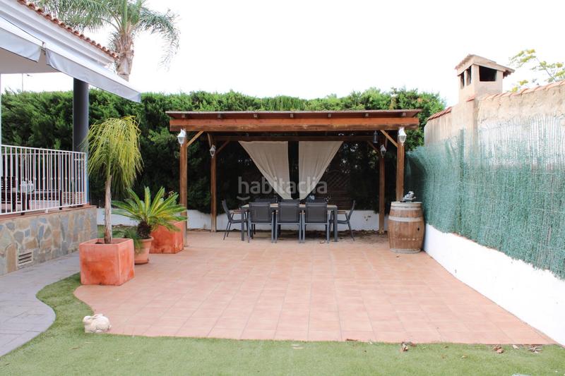 Foto 69d58997-e445-43ce-9934-c789216487ef. Chalet  totalmente con alcantarillado, asfaltado y alumbrado público. en Llíria