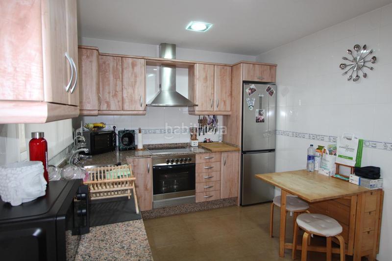 Foto d37b2e31-5df4-47f7-bb61-b04737324a5a. Chalet  totalmente con alcantarillado, asfaltado y alumbrado público. en Llíria