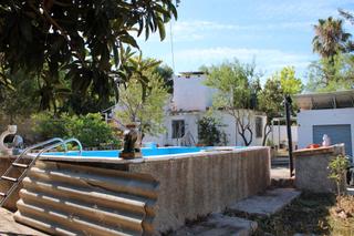 Chalet en Casinos. Chalet en suelo rústico, término de llíria, a unos 20km de la po