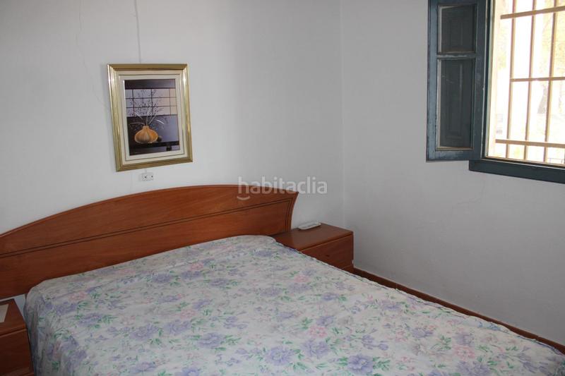Foto b9a8042d-87af-4d25-b406-a3e632dc5b40. Chalet  con amplia parcela en suelo rústico en Casinos