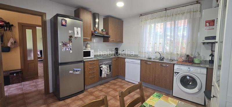 Foto 1deab49a-143b-4f62-91c9-a23c7139ba5a. Xalet amb calefacció aparcament a Urbanizaciones Llíria