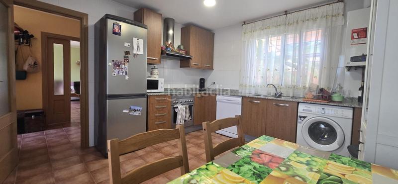 Foto 45be0b86-ddc0-4223-8095-80d050d7b0c3. Xalet amb calefacció aparcament a Urbanizaciones Llíria