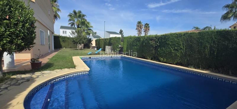 Foto 65f75c06-c4f4-450f-bfe7-70e6328e7888. Xalet amb calefacció aparcament a Urbanizaciones Llíria