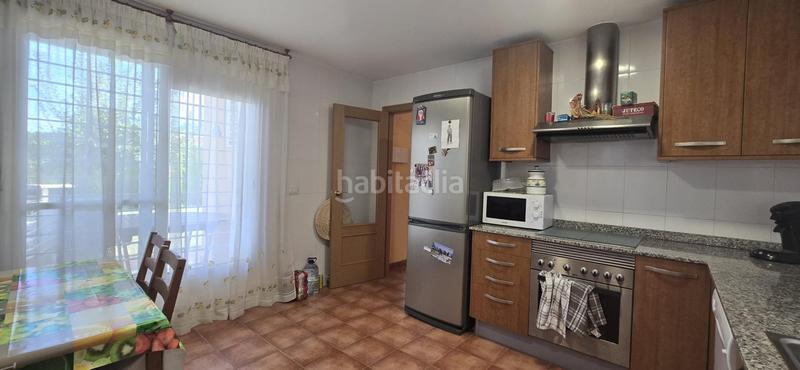 Foto 88760e34-e59c-42b3-9fbf-e63ea6b37fbf. Xalet amb calefacció aparcament a Urbanizaciones Llíria