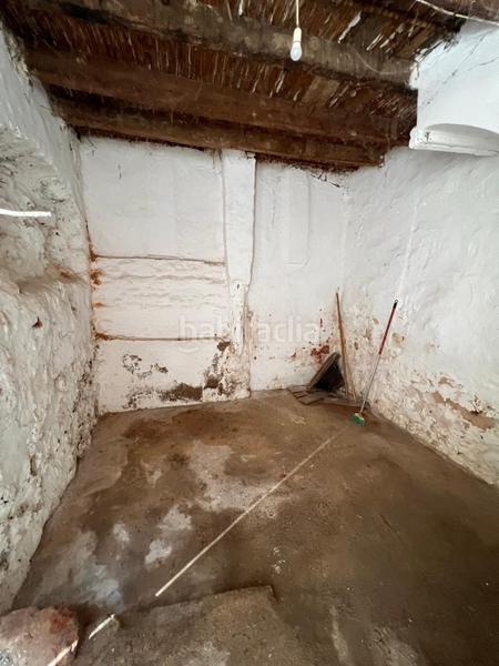 Foto 5c0eb4f0-f8f0-4906-adb5-3daaa4519bb7. Casa  espaciosa para reformar en lliria en Santa Bárbara Llíria