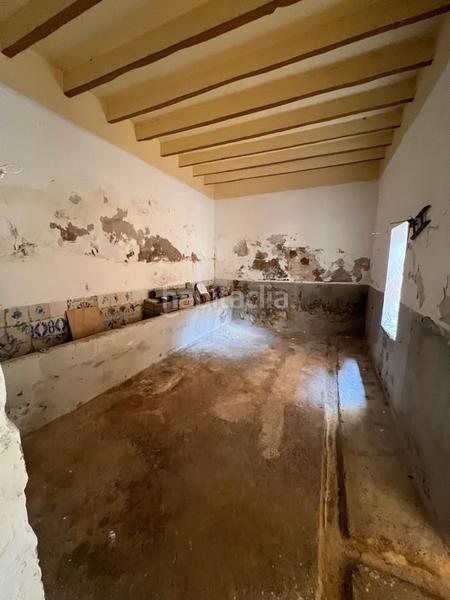 Foto c7d38cc8-3adc-452d-b416-e41cb67b27e0. Casa  espaciosa para reformar en lliria en Santa Bárbara Llíria