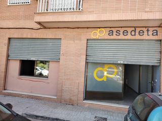 Local commercial à Calle Domeño 12