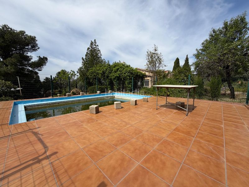 Foto a7bf0aef-26ee-44f0-a1be-fcb4cdb01db2. Xalet amb aparcament piscina a Olocau