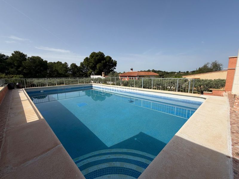Foto 42a33e15-53d4-49ce-8ca1-87a9f34b3a2d. Xalet amb aparcament piscina a Olocau