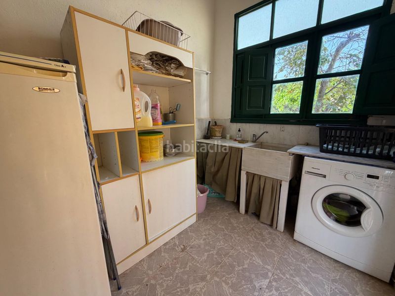Foto b8070c41-ee2e-432e-8e96-8f68bd22a7c0. Xalet amb aparcament piscina a Olocau