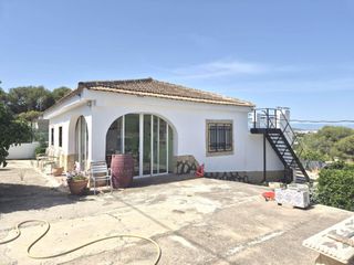 Chalet in Urbanizaciones. Chalet en venta con buenas vistas