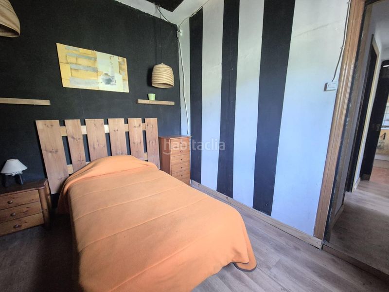 Foto d813410a-2c35-4d94-8260-570addbeef58. Casa a Olocau