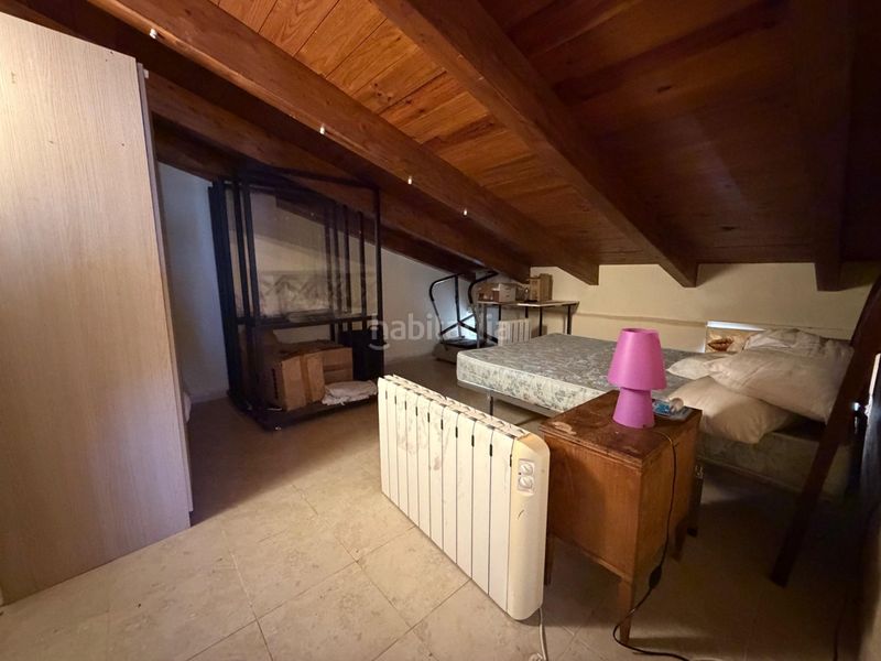 Foto f31abeab-00c9-49c2-932c-21f2f13f3115. Xalet amb calefacció aparcament a Chulilla