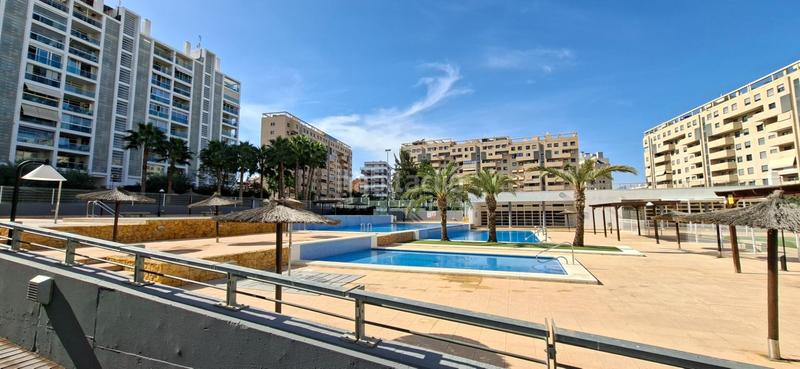 Foto 5e8aaf33-c4b3-49e9-b523-890570bb5a24. Appartamento con riscaldamento parcheggio in Playa de San Juan Alicante