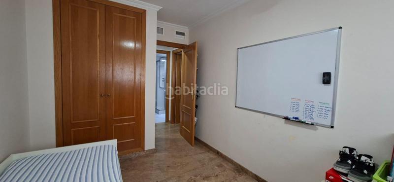 Foto 5efeeb59-d4c6-4dc4-80d3-84f77d8fb5f7. Appartamento con riscaldamento parcheggio in Playa de San Juan Alicante