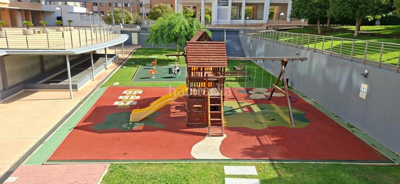 Foto fac3a689-cebb-431c-96f5-3ed00b8a06a5. Appartamento con riscaldamento parcheggio in Playa de San Juan Alicante