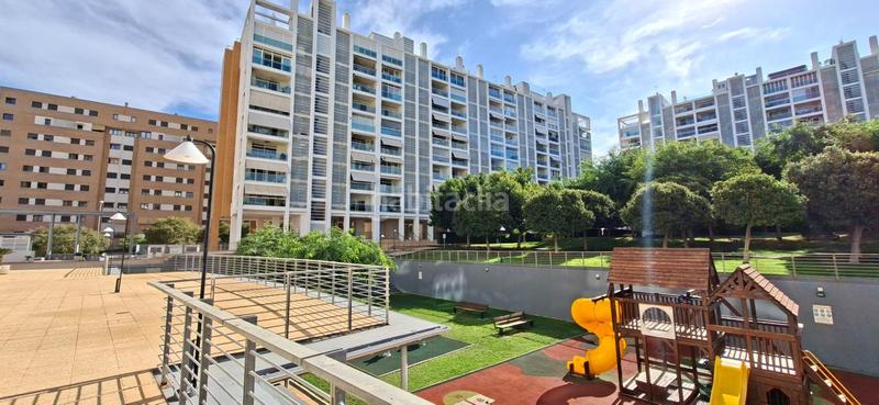 Foto feb20758-4941-4882-af77-510c6bd4a02e. Appartamento con riscaldamento parcheggio in Playa de San Juan Alicante