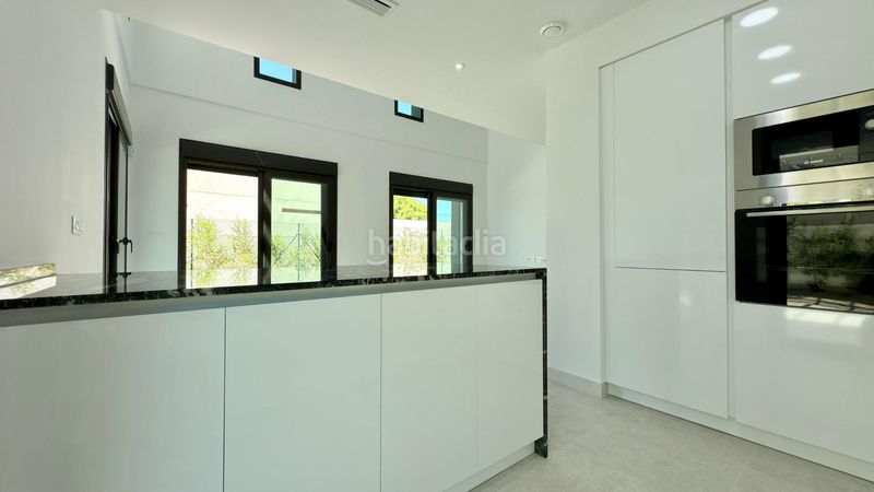 Foto acd44022-d1eb-4029-bb8f-becdec524326. Xalet amb aparcament piscina a Almajada-Ravel Mutxamel