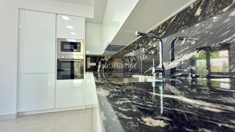 Foto afdc241f-c871-44db-9c50-585fb4ac9e62. Xalet amb aparcament piscina a Almajada-Ravel Mutxamel